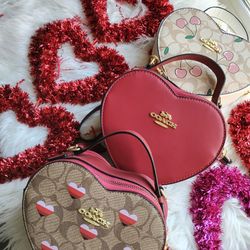 🎁🩷Women Bag For Valentine's 🩷🎁swipe See Photos