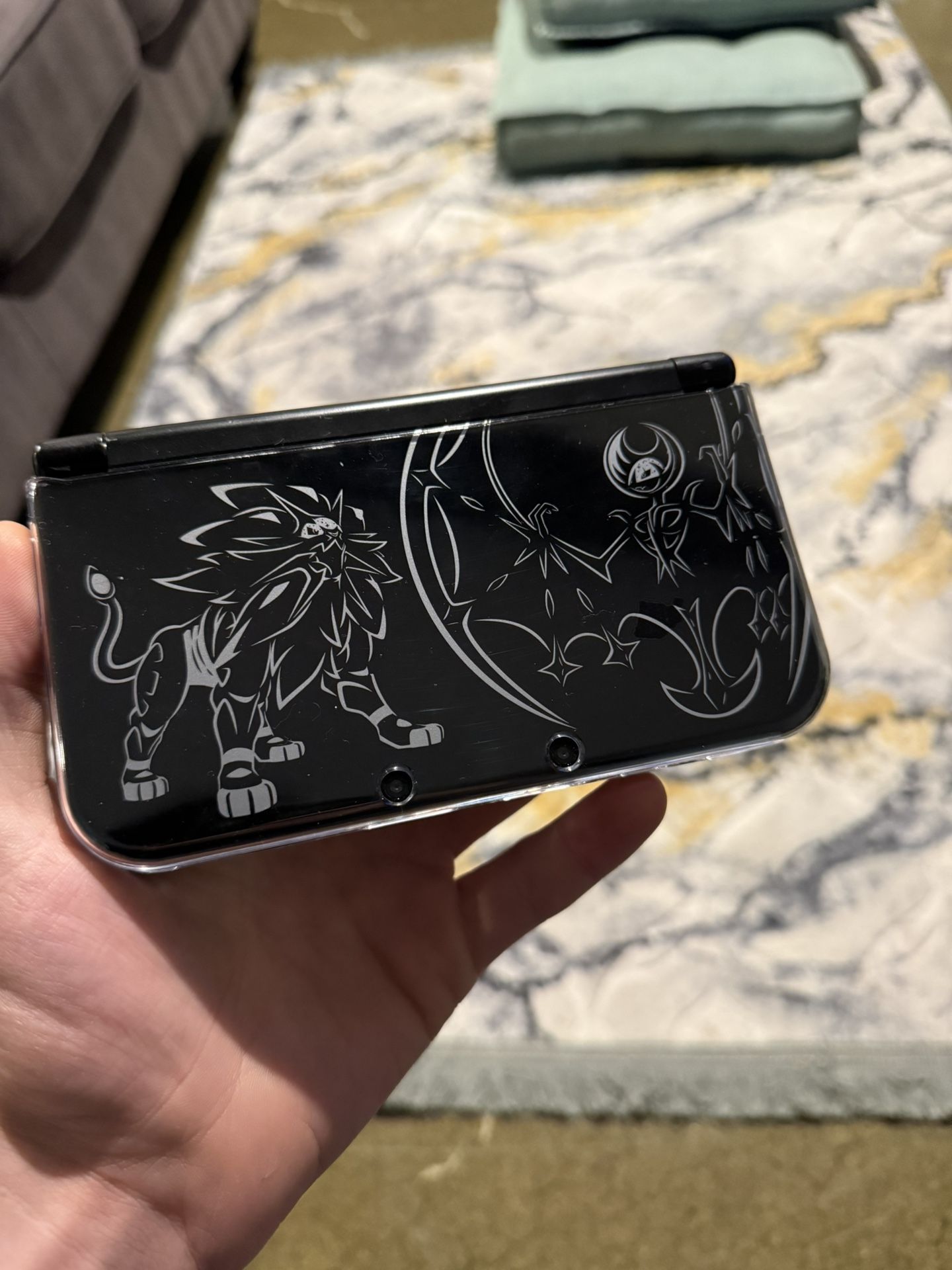 Nintendo New 3DS XL Sun & Moon Edition
