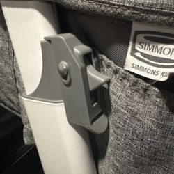 Bassinet And Pregnancy Pillow