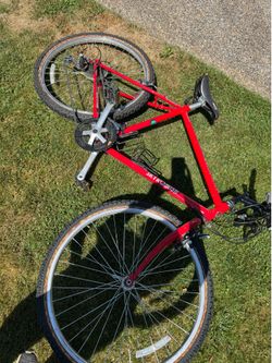 diamondback Outlook Bike – Shimano Gears