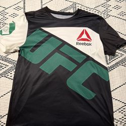 UFC T-shirt 