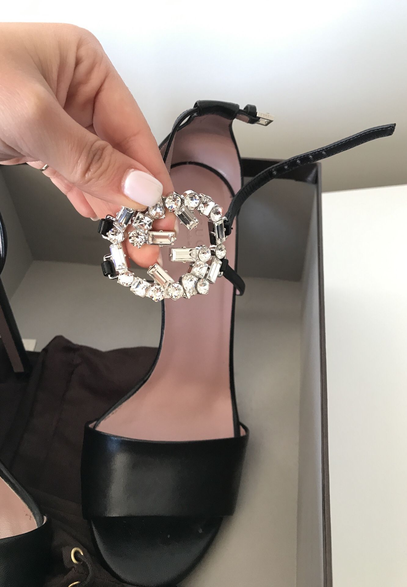 Gucci crystal heels size 7