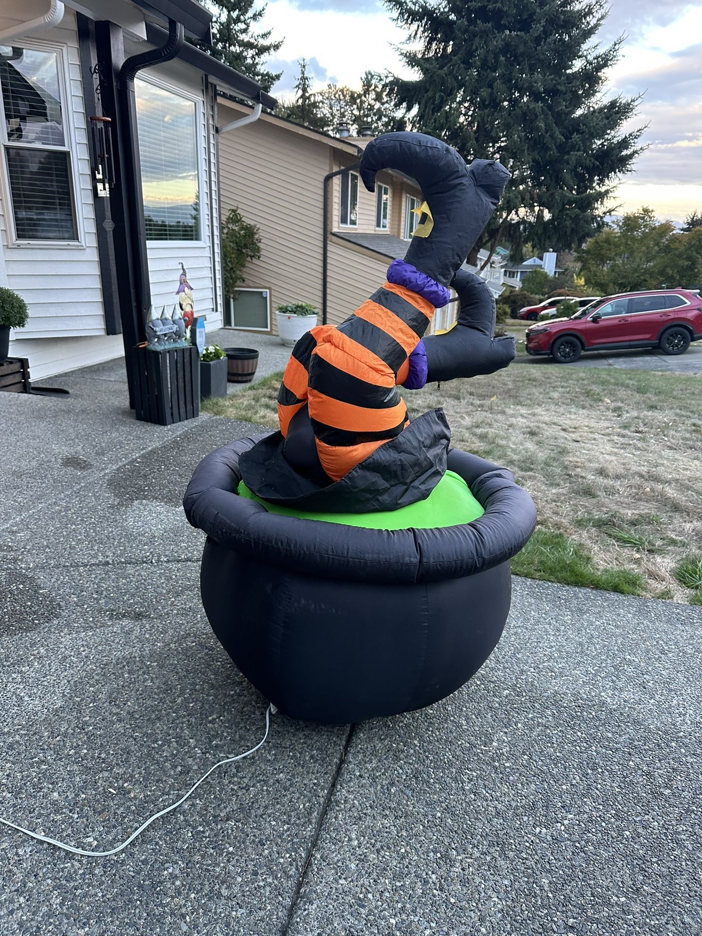 Inflatable Yard Decoration
