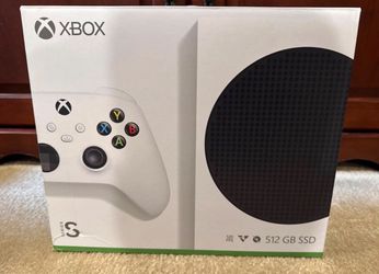 Xbox Series S 512GB All-Digital Console (Disc-Free Gaming) with Xbox Wireless Controller - 120FPS