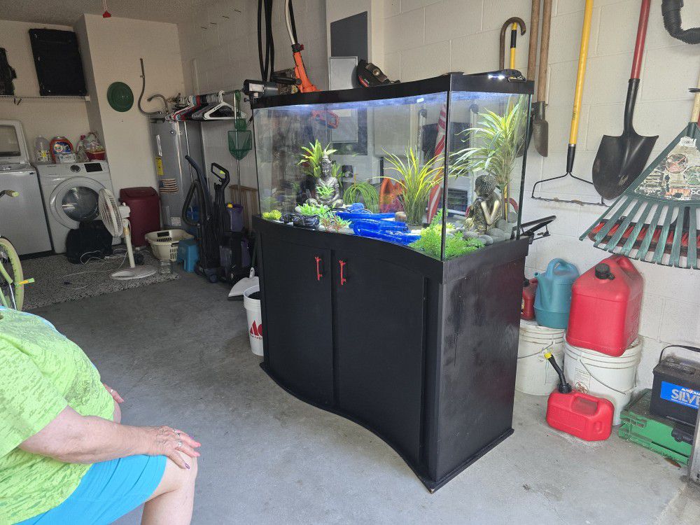 90 Wave Front Fish Tank 