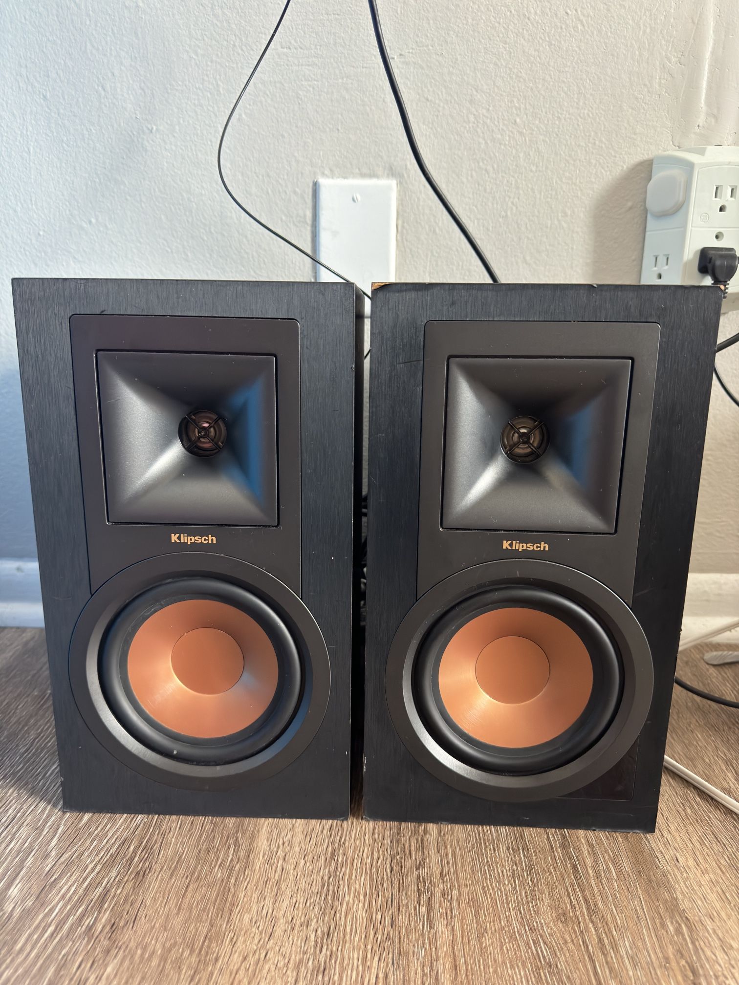 Klipsch R15-pm Monitor Speakers