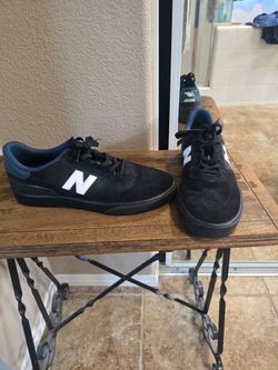 Tennis Shoes- New Balance