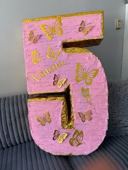 Number piñatas