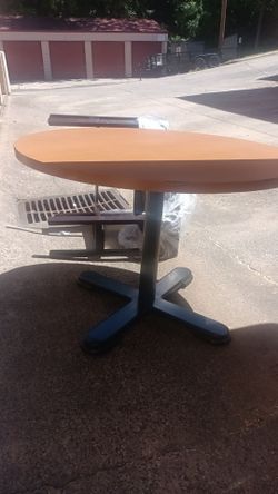 Round table