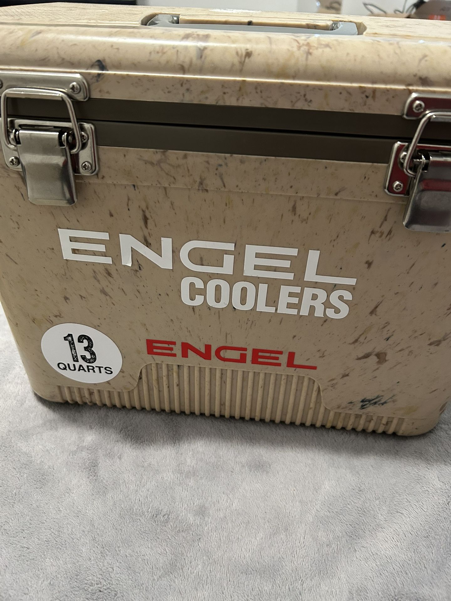 Engel Cooler 13 Quarts