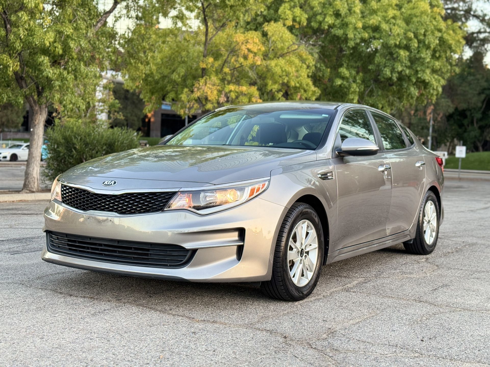 2016 KIA Optima