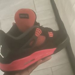 Jordan 4s 