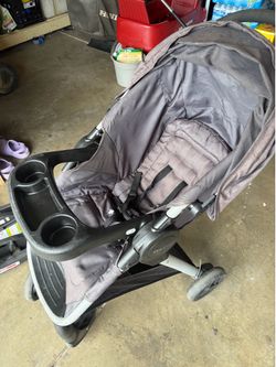 Stroller travel system graco