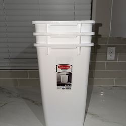 Rubbermaid Trash Bins