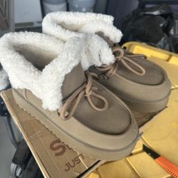 Women'S Chunky Plush Ankle Boots Fashion Round Toe Lace-Up Platform Non-Slip Casual Fleece-Lined Short Boots Winter Everyday Work Warm Boots