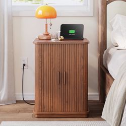 23.6"H Square End Table with Charging Station, Modern Wood Side Table with Sliding Door, Fluted Storage Nightstand for Living Room, Bedroom and Small