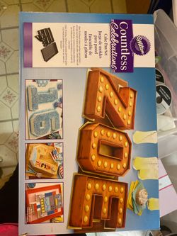 Cake pan letter and number set