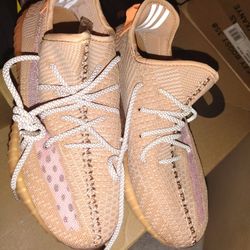 Yeezy Size 7 $100