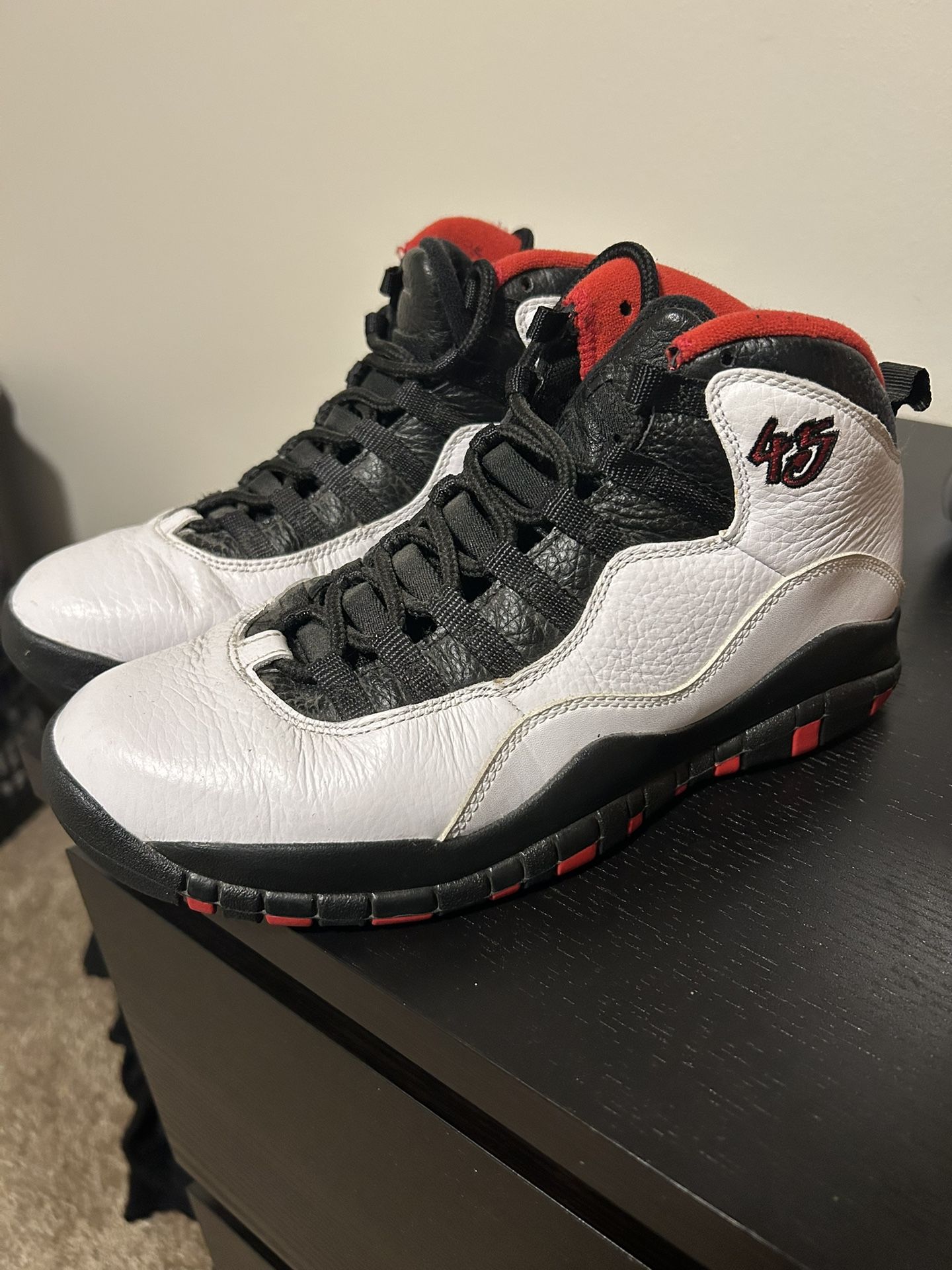 Jordan Chicago 10s