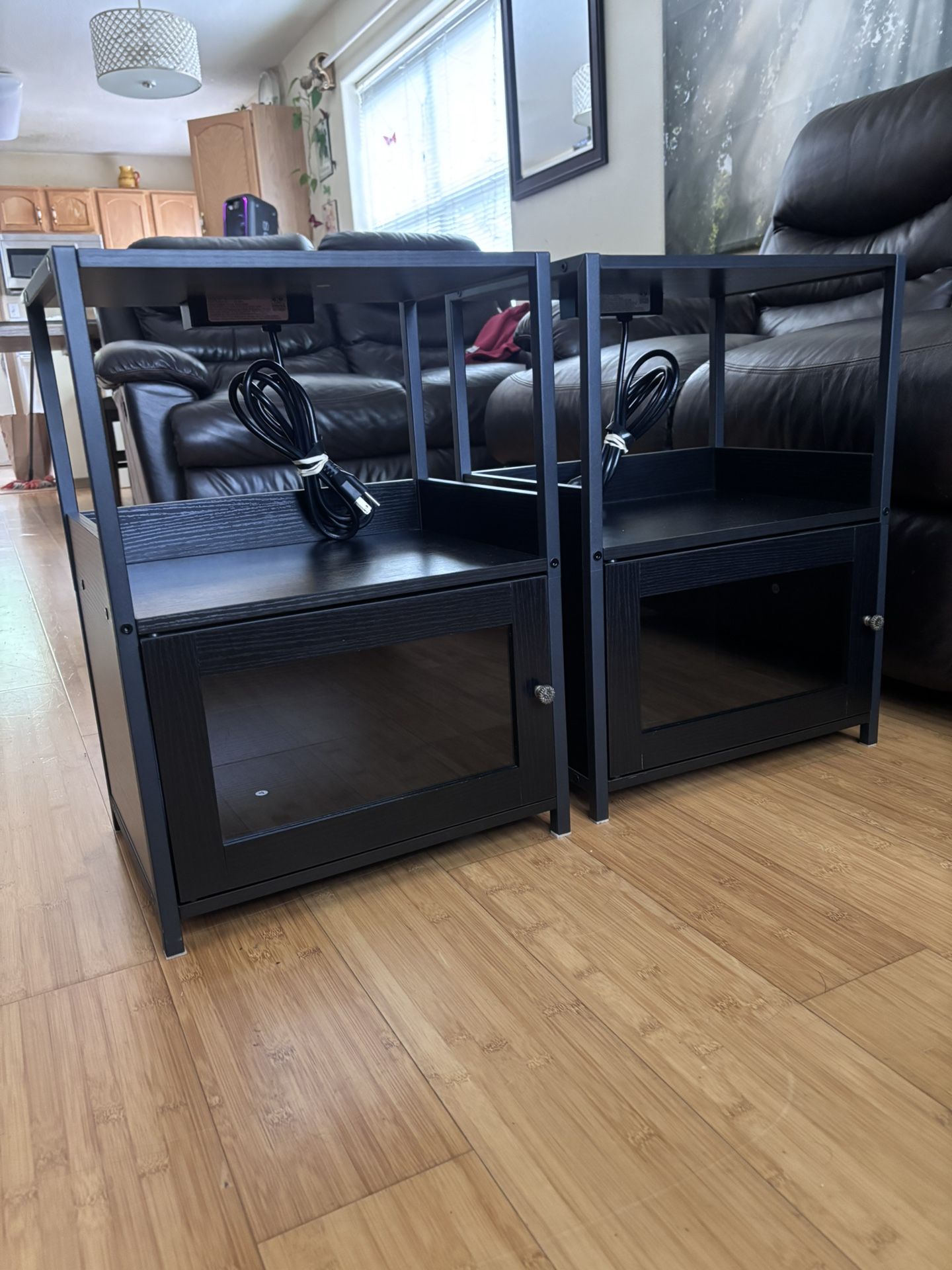 Black End Table with Charging Station, Small Space Side Table with USB Port and Outlet,