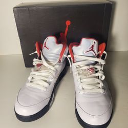 Men’s Jordan 5 Retro Fire Red Silver Tongue With Original Box DA1911-102 Size 10