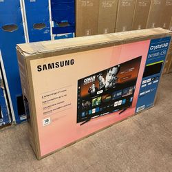 43-Inch Samsung UHD 4K Crystal LED Smart TV 2160P (UN43DU7200DXZA)