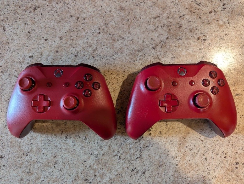 Microsoft - Lot Of 2 Xbox One Wireless Controllers - Red - Great Shape!