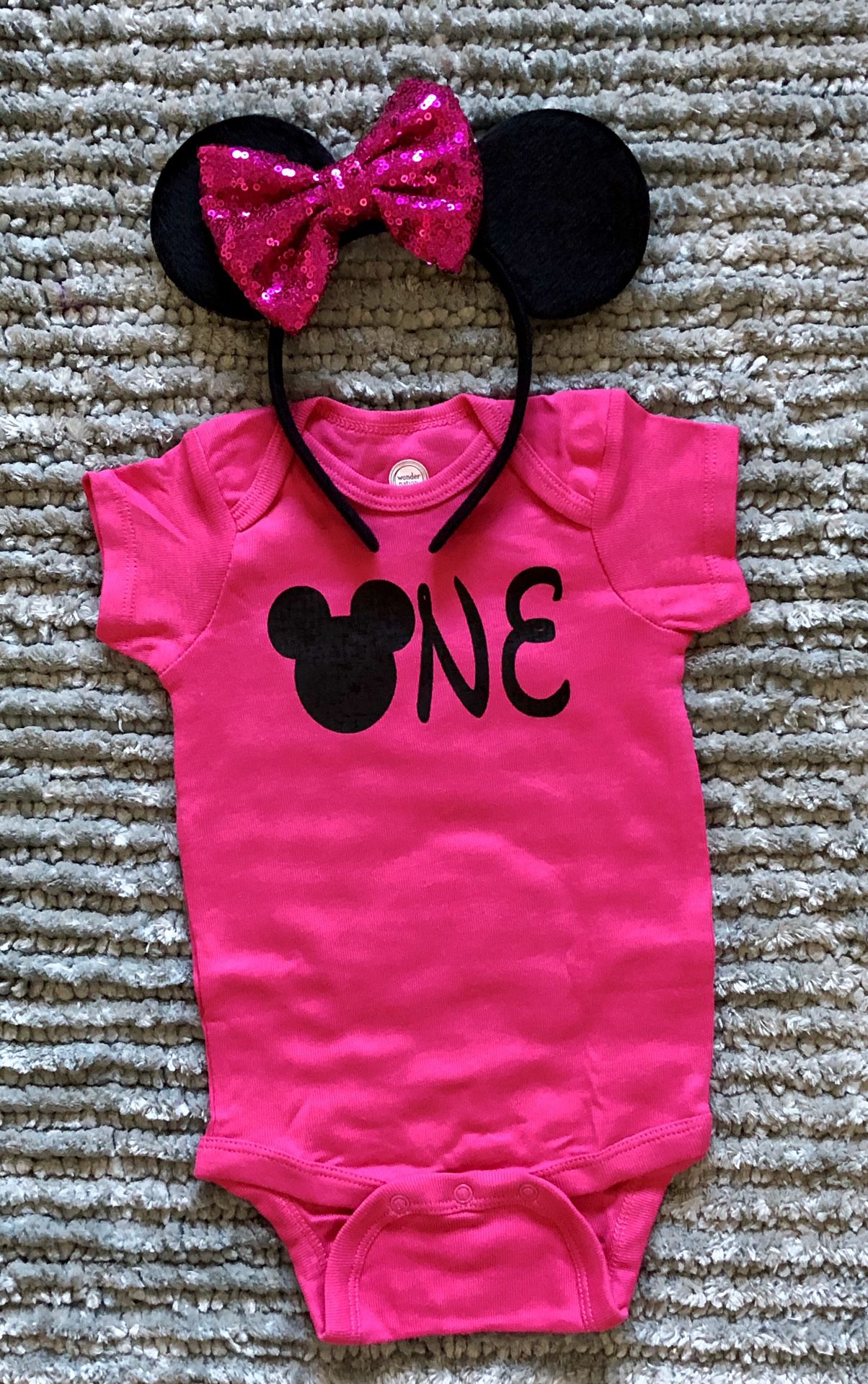 Minnie Mouse 🐭 Pink 1st Birthday Shirt & Sequin Headband Ears 12 Months