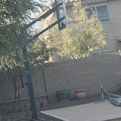 Spalding basketball hoop