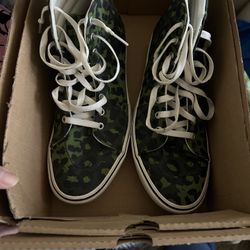  Vans 