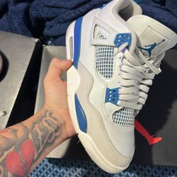 Jordan 4s 