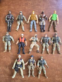 Army Guy Action Figures with accessories