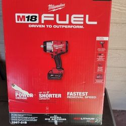 MILWAUKEE M18 FUEL IMPACT WRENCH 1/2" NEW 
