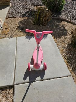 Radio Flyer scooter