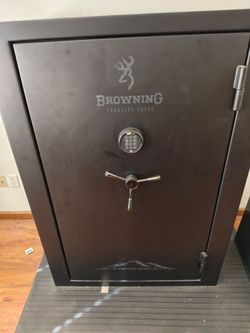 Large gun safe