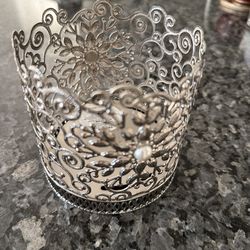 Bath & Body works candle holder
