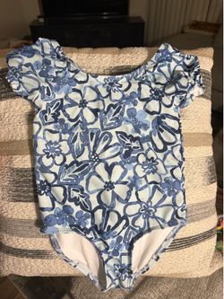 Toddler girl swimwear