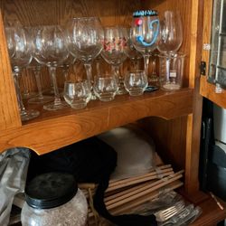 Adorable collection of cocktail/ wine/ ice cream /fruit salad / dessert beautiful glass cups $2 each