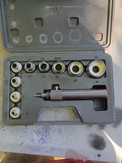manual hole punch / knockout punch set