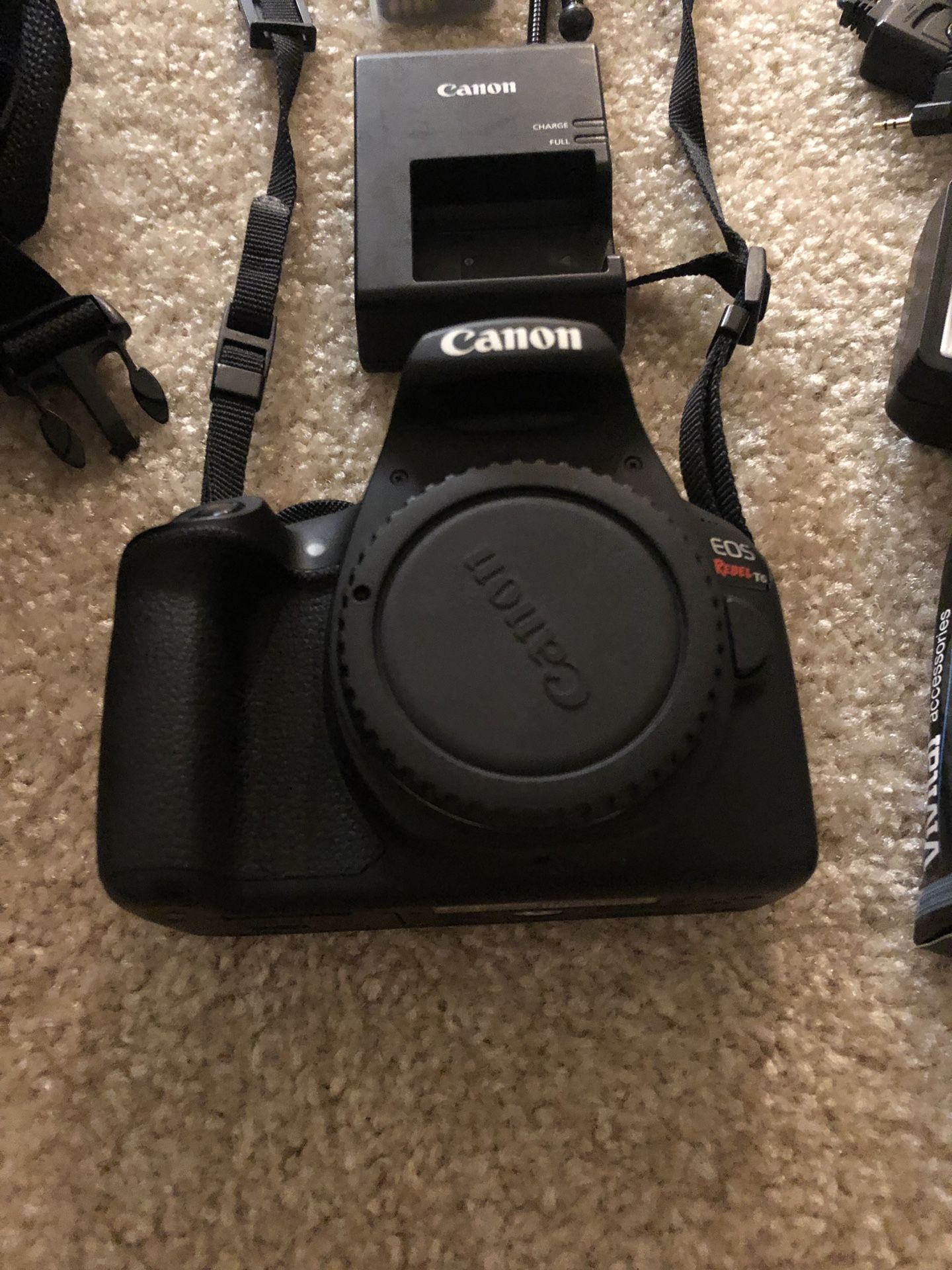 REBEL T6 DSLR CAMERA