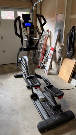 FREE ProForm Endurance 1120 E Elliptical - Works Great, Easy Garage Pickup in Sammamish