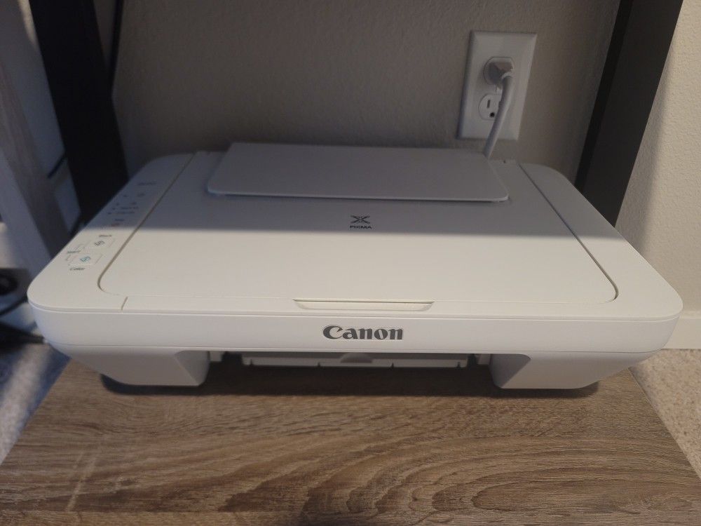 Canon Printer_Like New.
Needs new cartridges