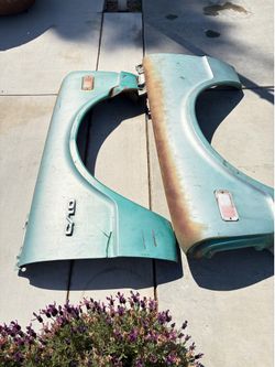 1(contact info removed) C10 FENDERS