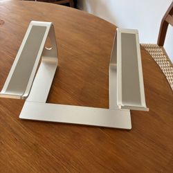 Gshine Aluminum Laptop Stand – Like New