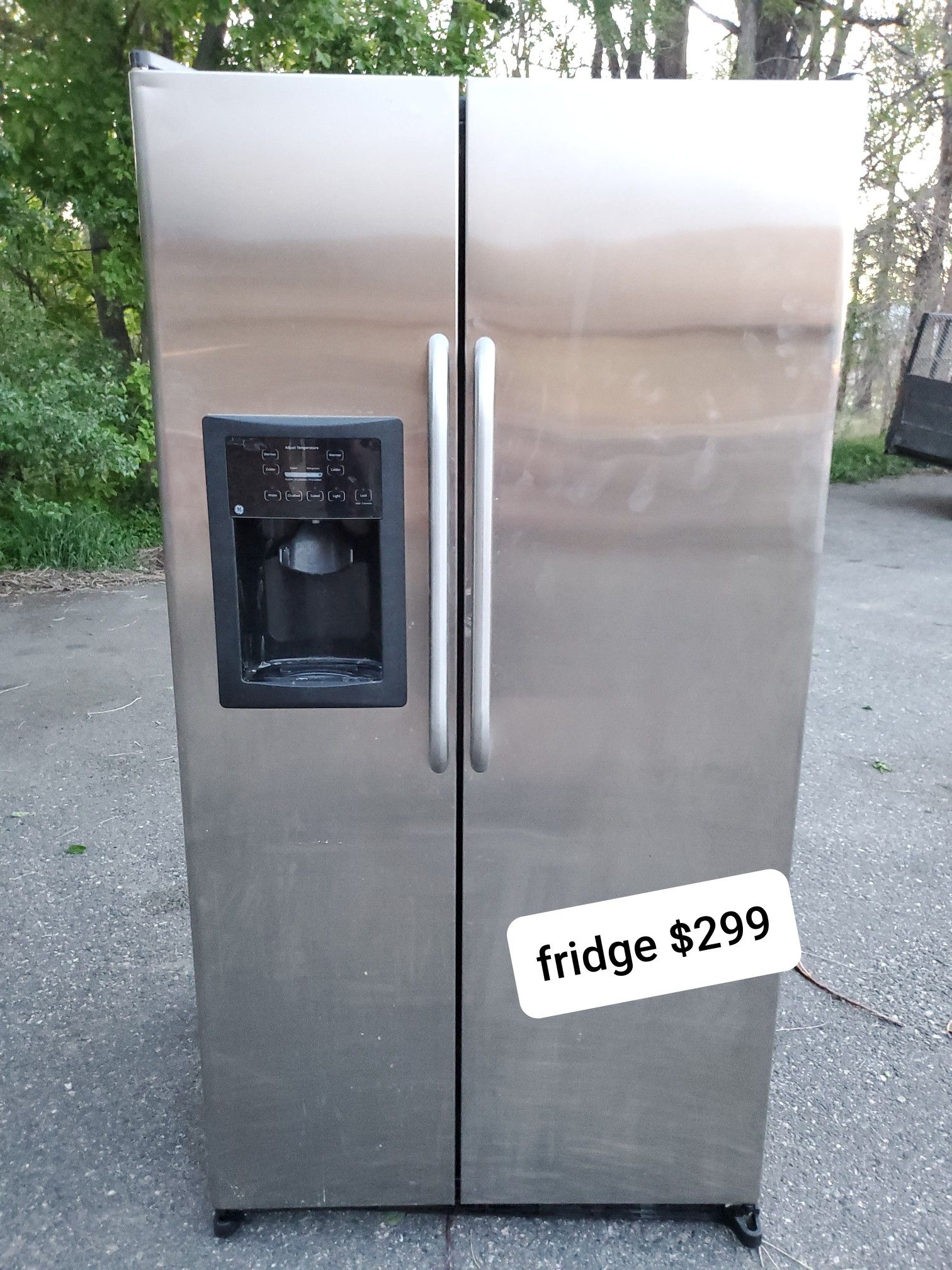 GE stainless steel fridge good working conditions