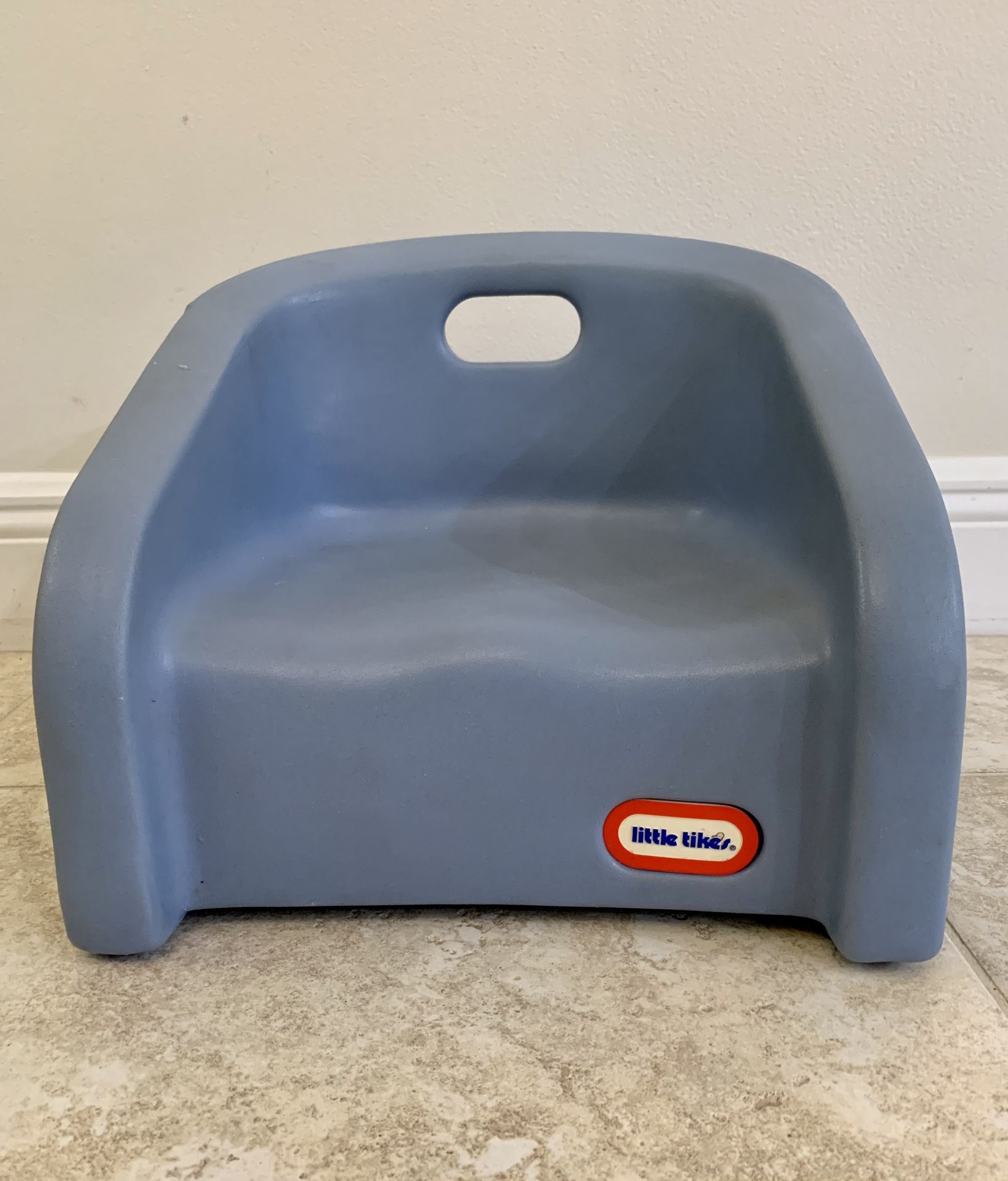 Little Tikes Blue Toddler Kid Child Booster Seat Chair