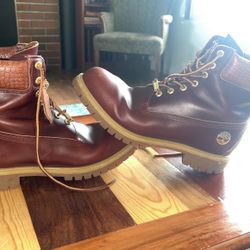 Limited Addition Timberland Boots. Real Genuine Leather, Gold Finish. 
