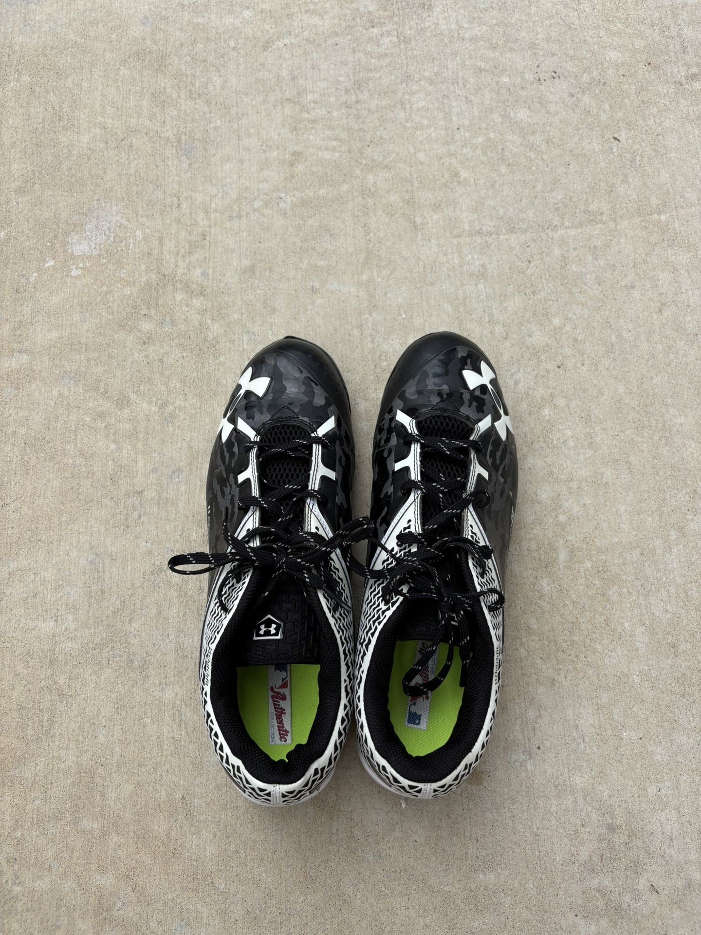 Under armor Size 12