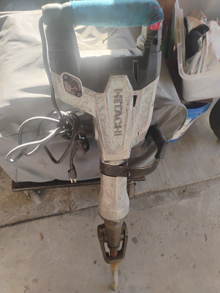 Hitachi Roto Hammer