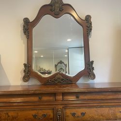 Large Solid Wood Dresser With Mirror 